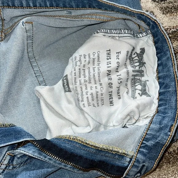 Levi’s Regular Relaxed Fit Mens Distressed Denim - Picture 7 of 8